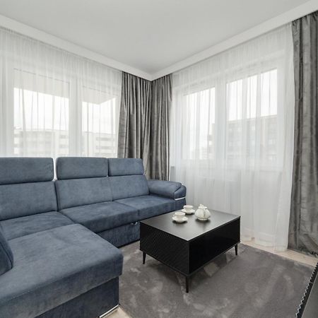 Luksusowy Apartament Z 3 Sypialniami, Klimatyzacja, Parkingiem I Biurkiem We Wroclawiu By Renters Prestige Exterior foto