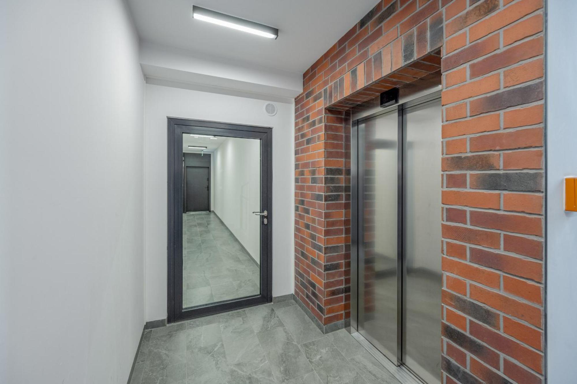Luksusowy Apartament Z 3 Sypialniami, Klimatyzacja, Parkingiem I Biurkiem We Wroclawiu By Renters Prestige Exterior foto