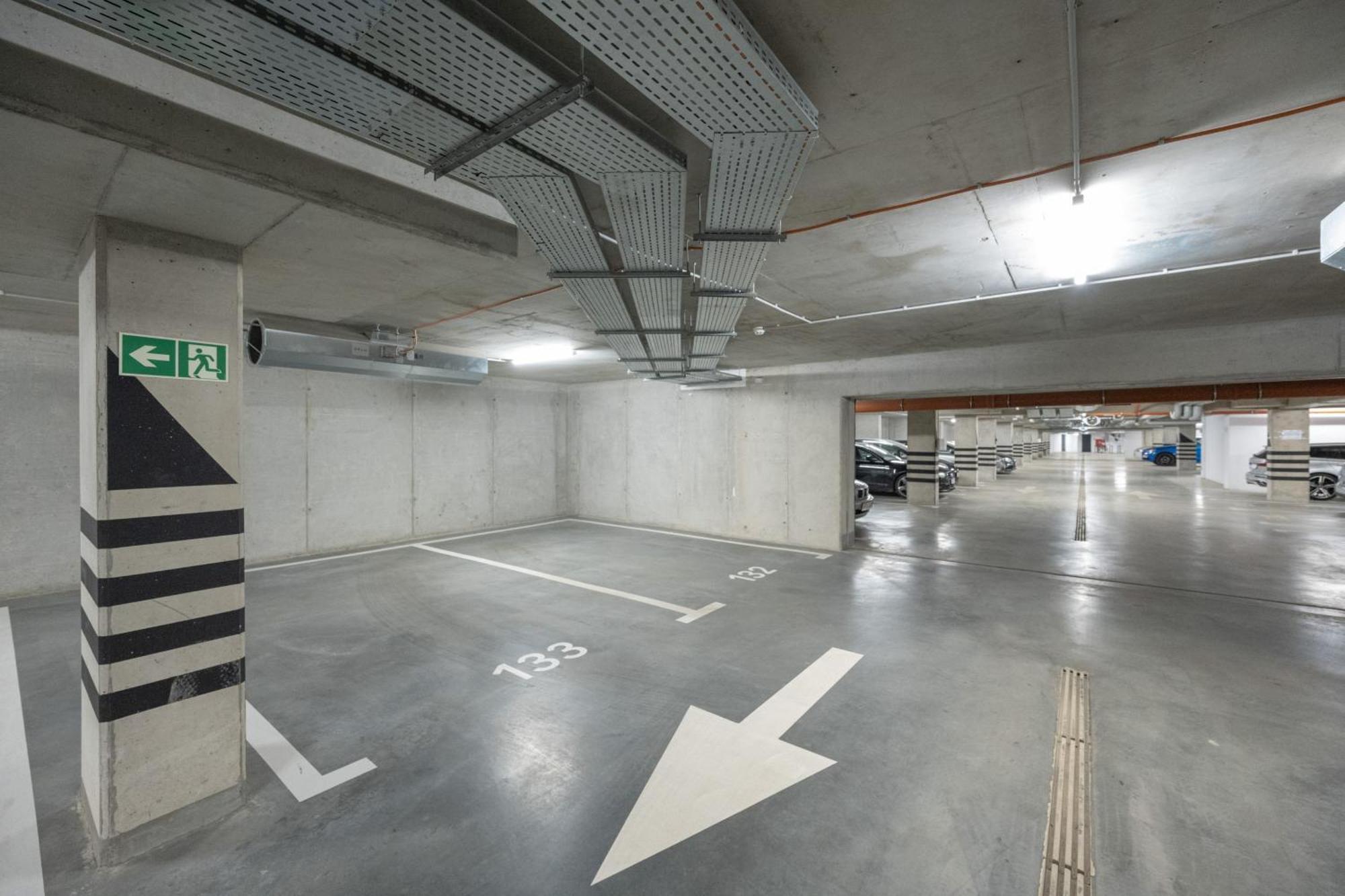 Luksusowy Apartament Z 3 Sypialniami, Klimatyzacja, Parkingiem I Biurkiem We Wroclawiu By Renters Prestige Exterior foto